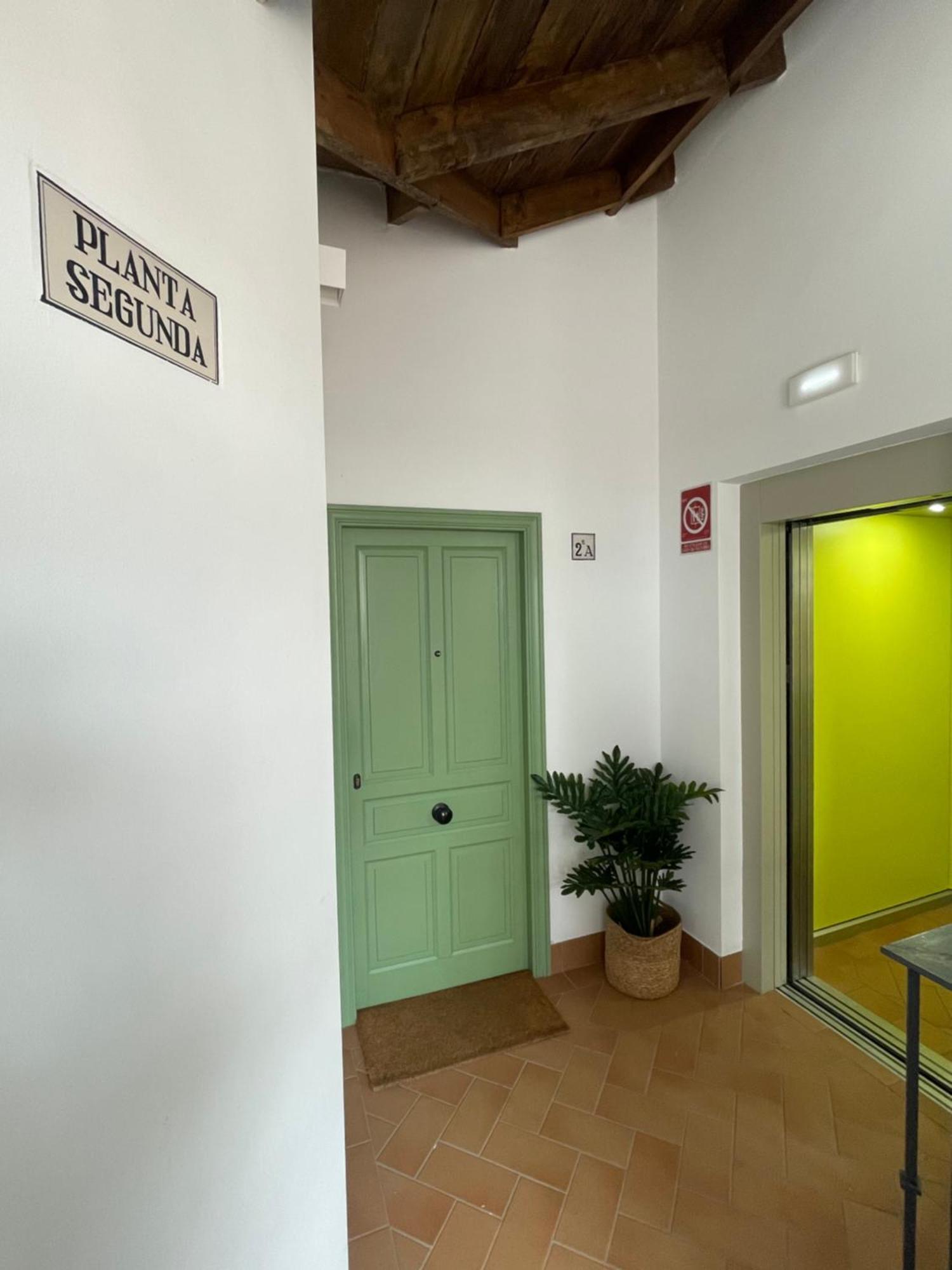 Komodo Gran Poder - Penthouse With Private Pool And Cozy Twin Bedroom Central Apartment 세비야 외부 사진
