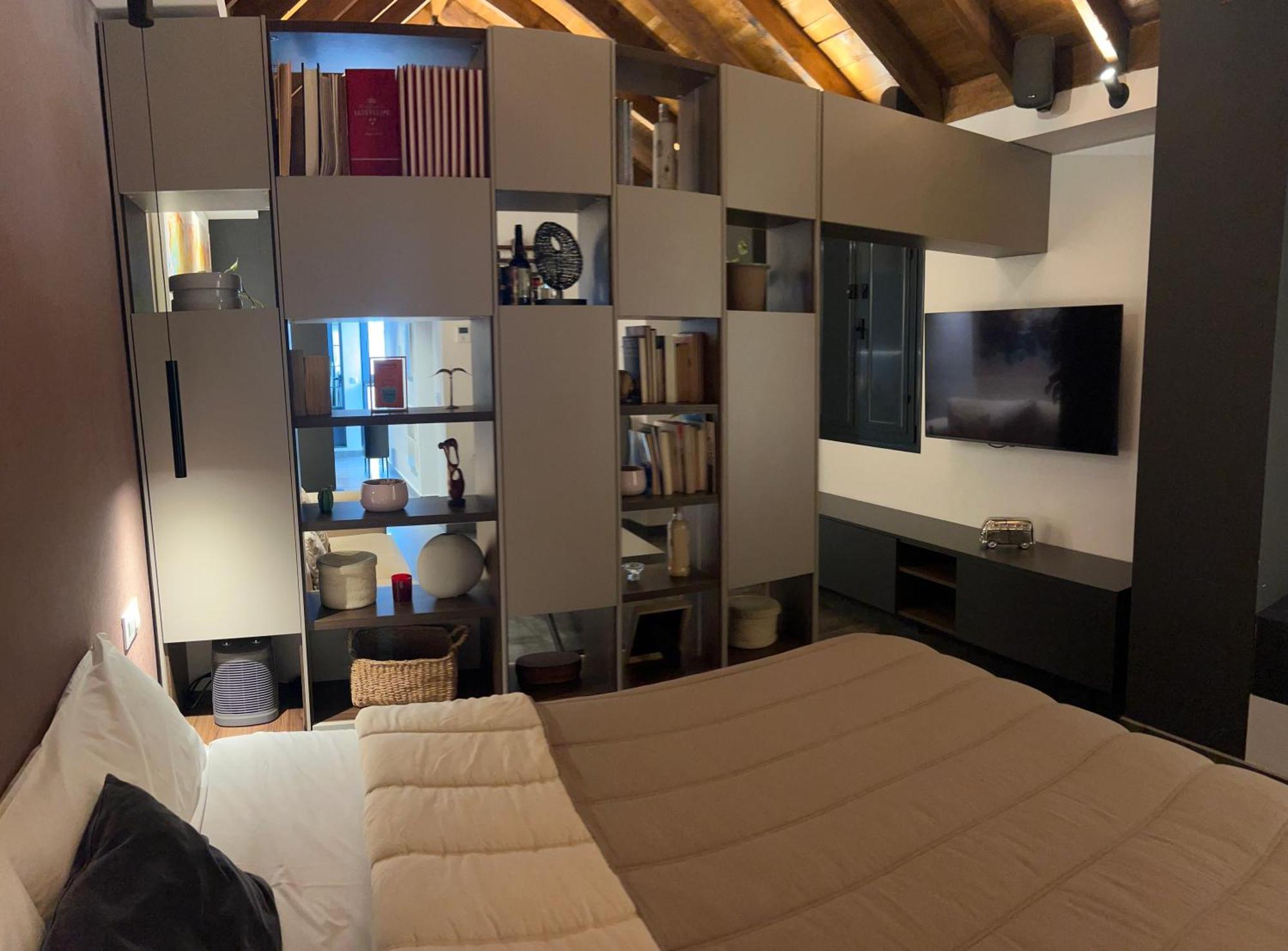 Komodo Gran Poder - Penthouse With Private Pool And Cozy Twin Bedroom Central Apartment 세비야 외부 사진