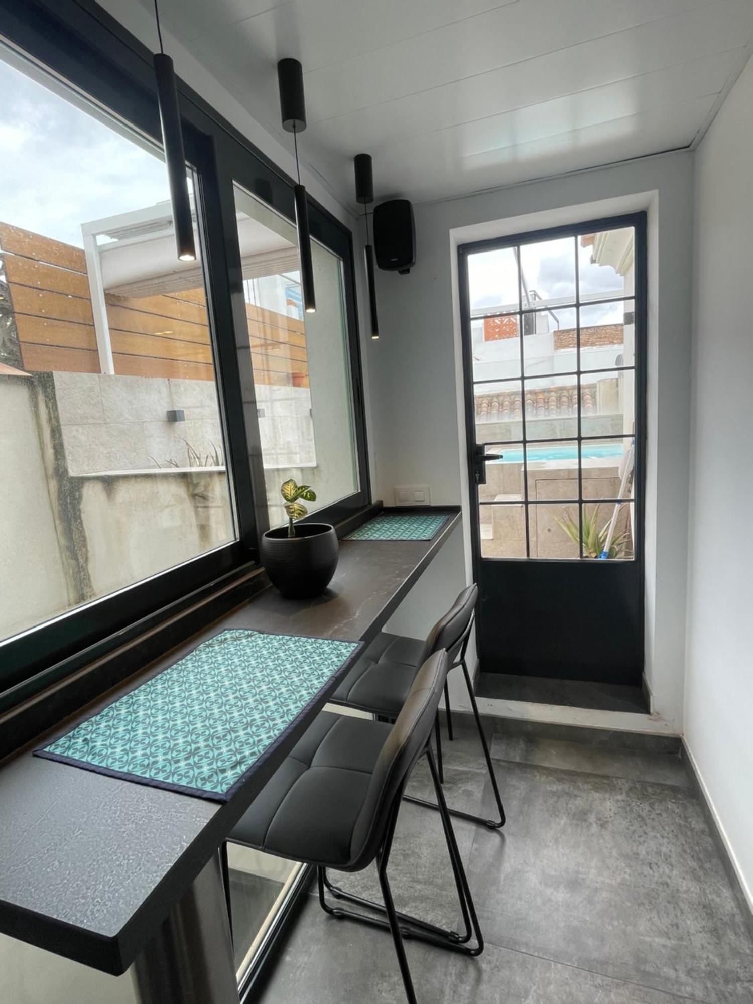 Komodo Gran Poder - Penthouse With Private Pool And Cozy Twin Bedroom Central Apartment 세비야 외부 사진