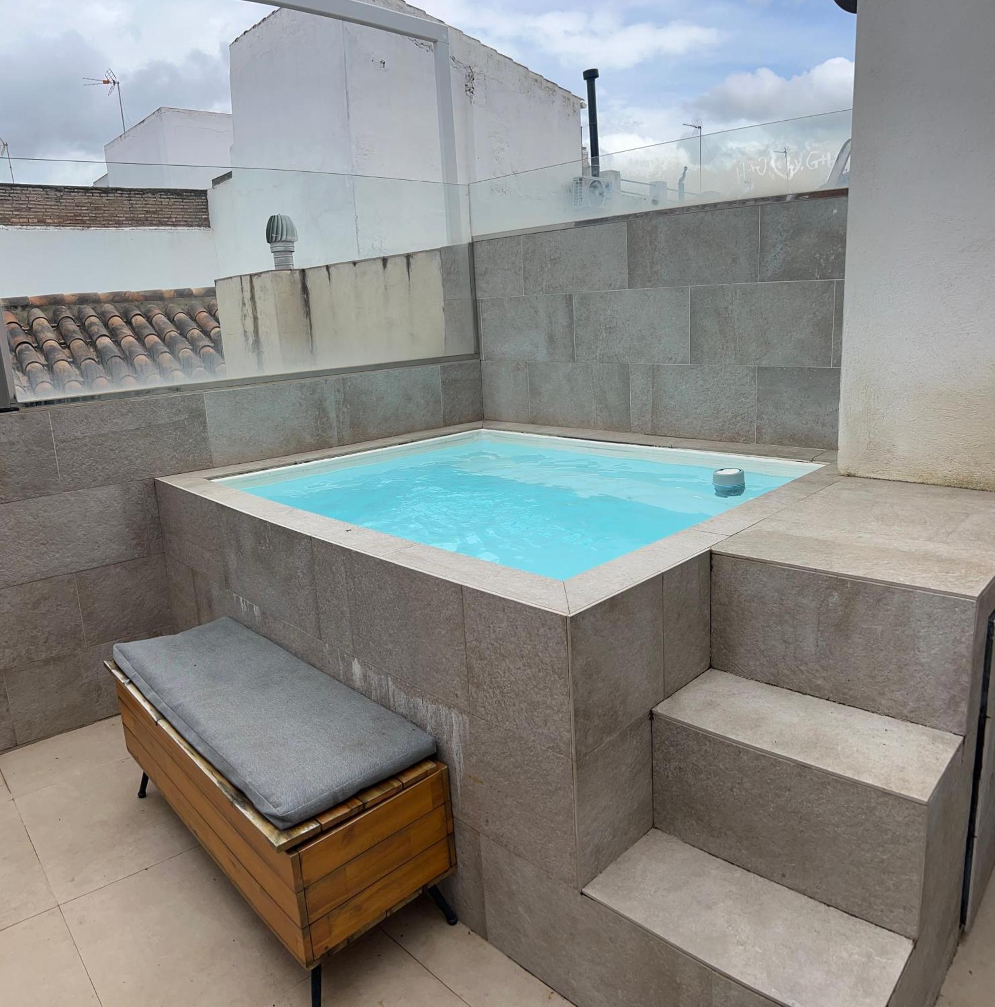 Komodo Gran Poder - Penthouse With Private Pool And Cozy Twin Bedroom Central Apartment 세비야 외부 사진